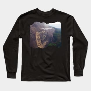 Stone Mountain Georgia Cool photography skyline blue sky USA city break Long Sleeve T-Shirt